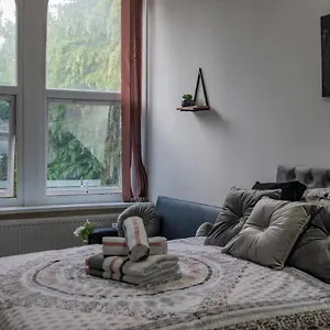 bv-comfy-studio-at-maningham-lane-bradford.yorkshirehotels.net/