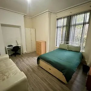 Db 2 Minutes Walk From Trent University Homestay